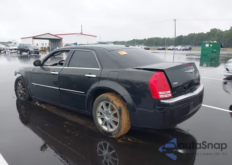 2009 Chrysler 300C Awd from USA, damaged, VIN 2C3LK63T29H602363